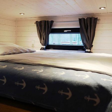 Tiny House Ankerplatz Auf Dem Ostseecamp גראל-מוריץ מראה חיצוני תמונה